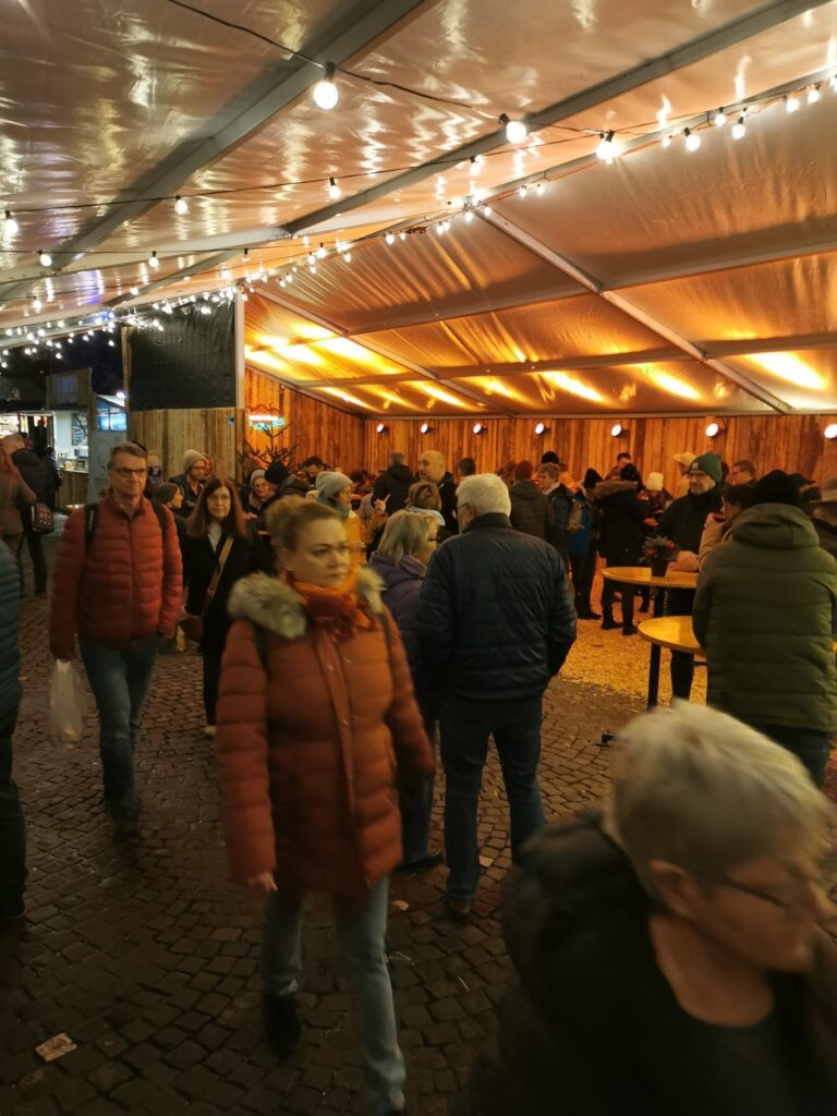 21588709-0aef-4806-a415-7d9bd047ad83